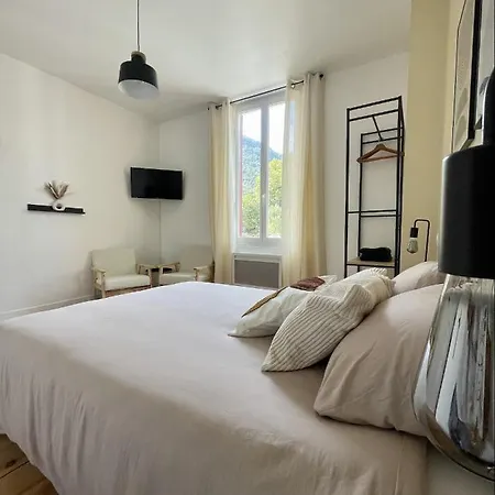 Pyreneen Apartament *